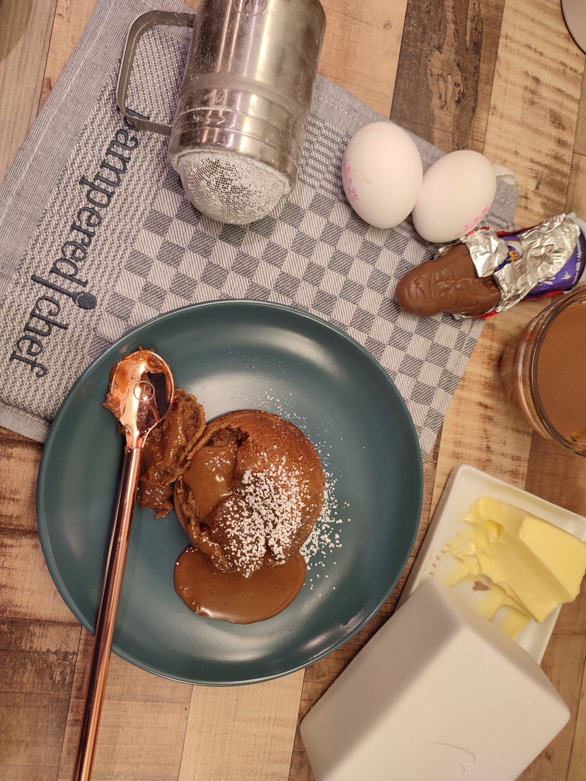 Schoko Lava Cake aus dem Air Fryer® – Einfaches Dessert mit flüssigem Kern